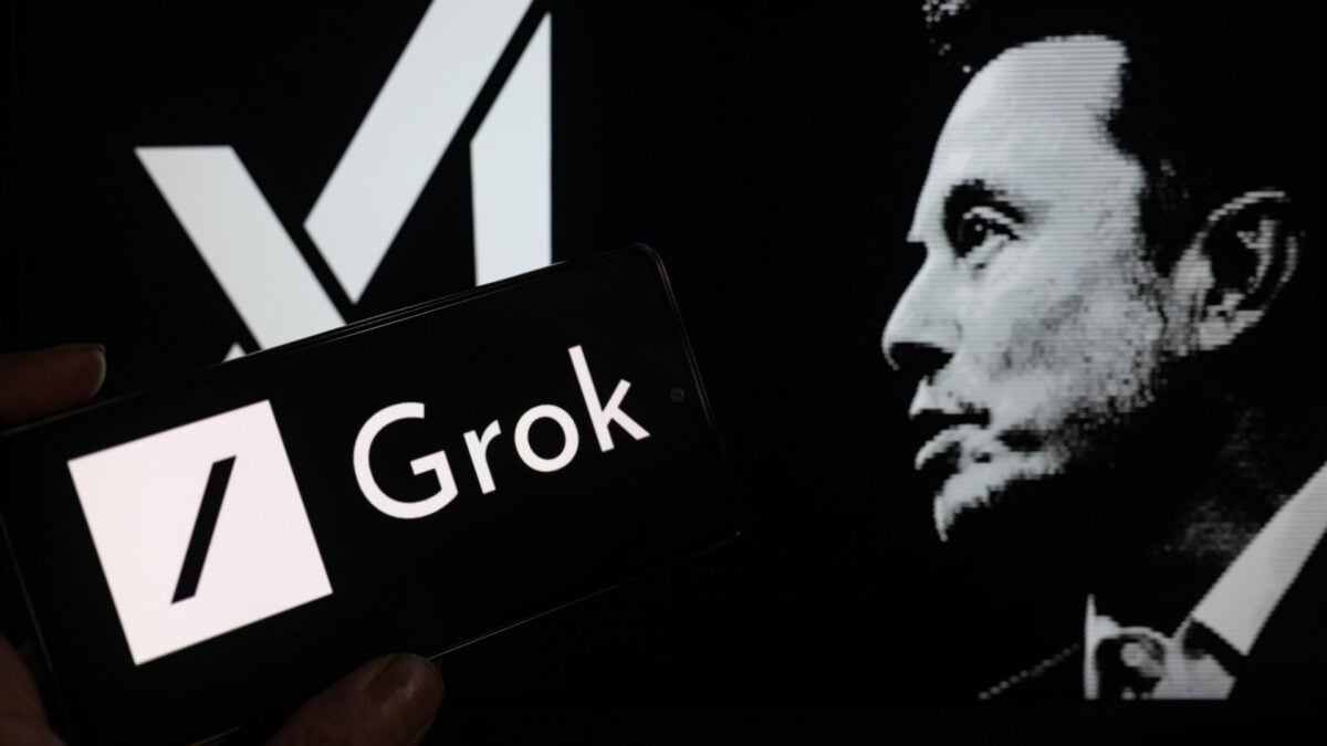 What does it mean that everyone who shaped the company other than Elon Musk is gone now?