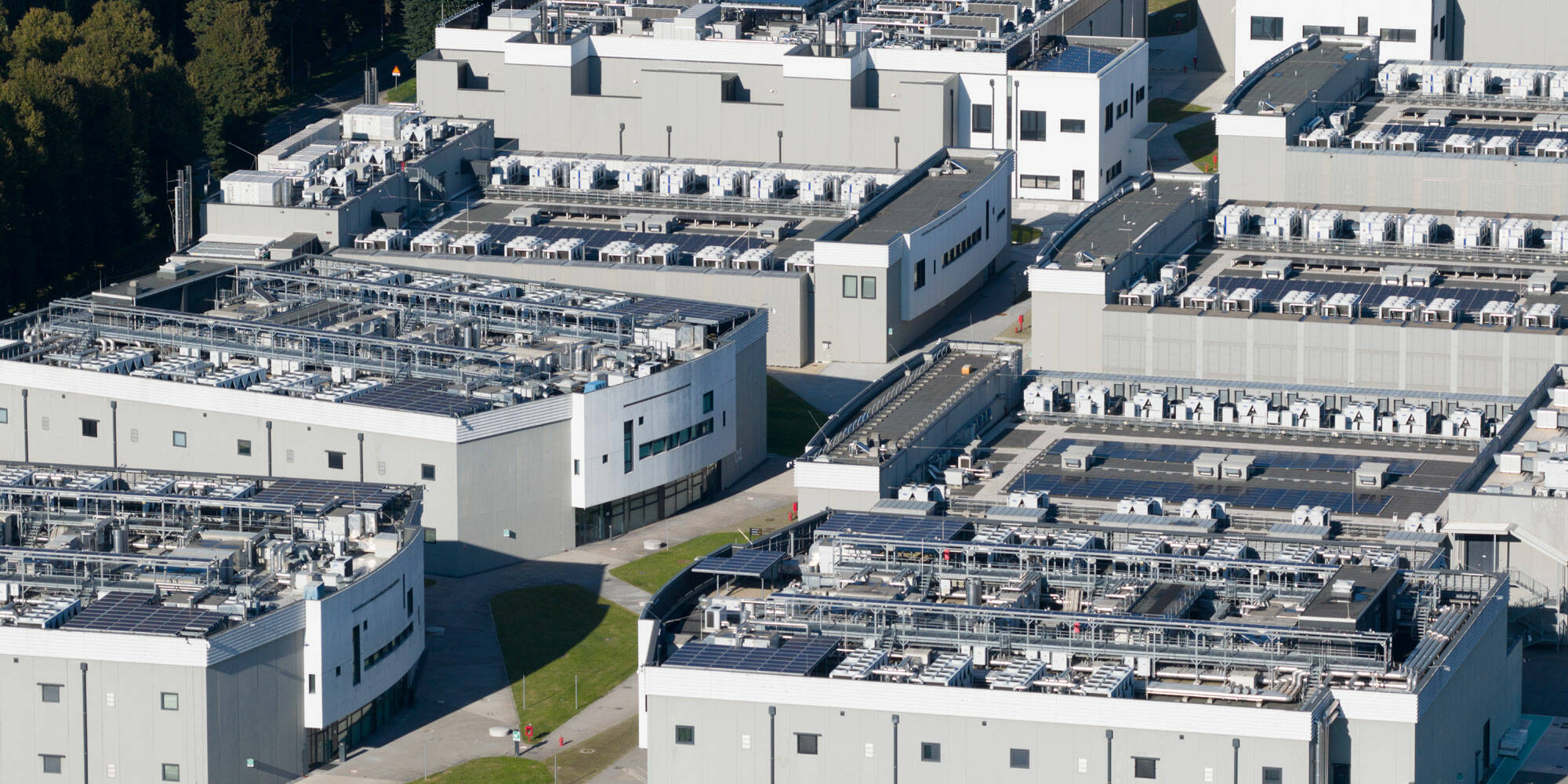 London GPU farm dances to National Grid's tune in five-day trial, critical workloads not disrupted
A UK datacenter has successfully demonstrated it can reduce the amount of power drawn by AI infrastructure in response to grid events, without disrupting critic…