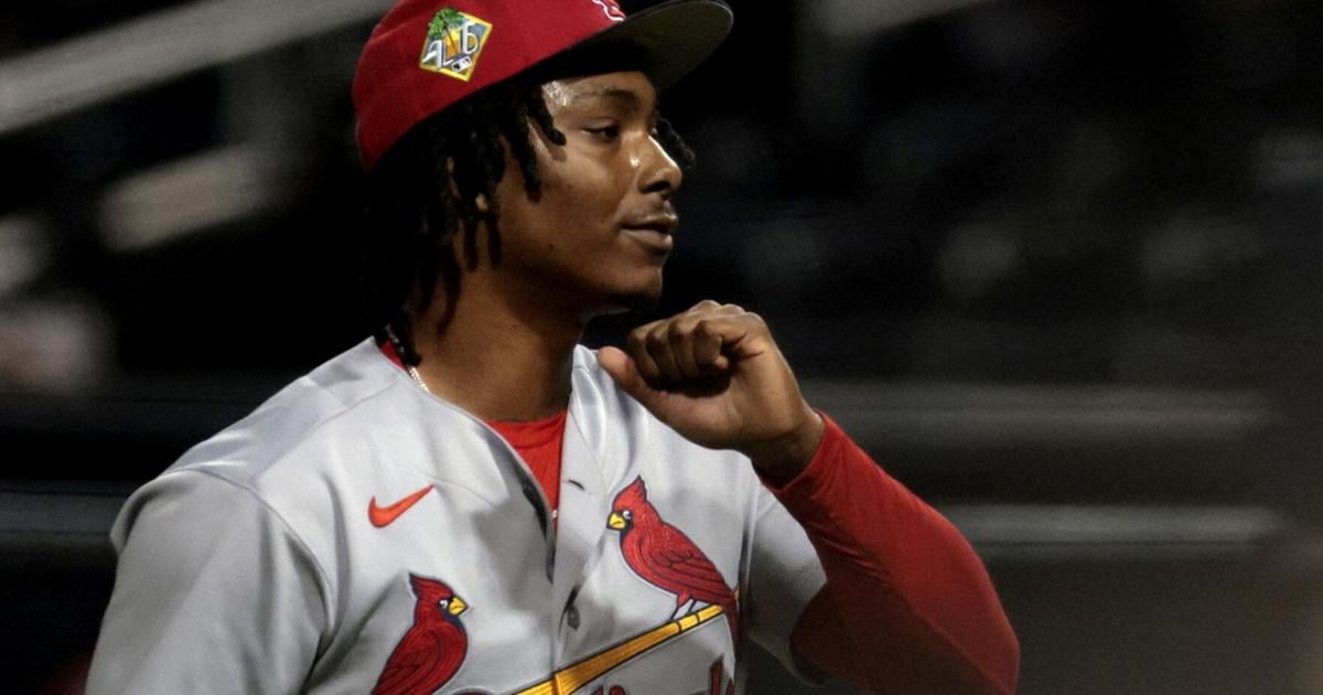 The Cardinals will keep prospect Tink Hence on a reliever’s schedule this spring, keeping him to stints of one to two innings, allowing him to pitch multiple times per week.