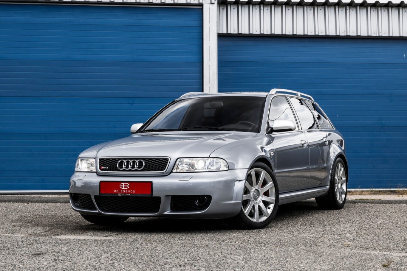 This 2001 Audi RS4 Avant was sold new in Germany, where it was equipped in 2005 with tuning and exhaust components by Motoren-Technik-Mayer (MTM). The vehicle had a previous owner in Czechia for 18 years, and it has 114k kilometers (~71k miles). Ordered witho…