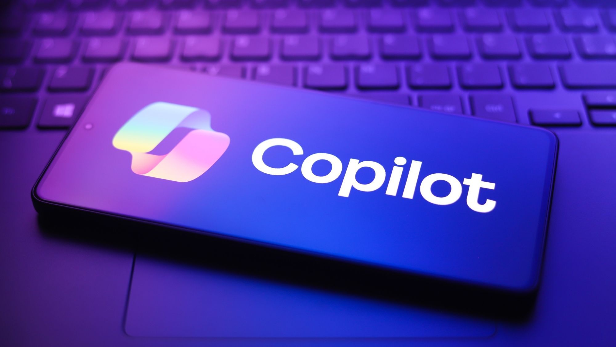 Microsoft is expanding Copilot with Wave 3, adding new AI agent control, chat capabilities, and expanded model support. The update also introduces Agent 365 and the Microsoft 365 E7 Frontier Suite for enterprise users.