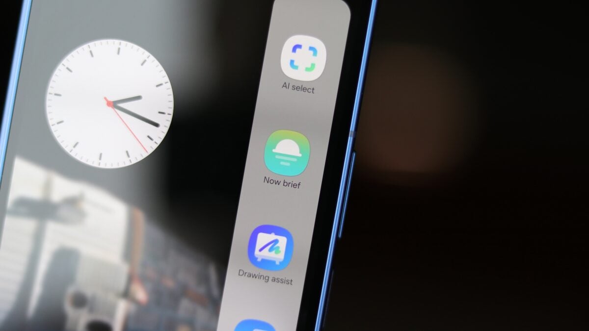 Samsung's latest so-called AI phones are supposed to empower users by removing friction in user-phone interactions. Samsung wants your Galaxy phone to leverage your data for deduction and figure out what you want. Generative AI also helps you create and edit …