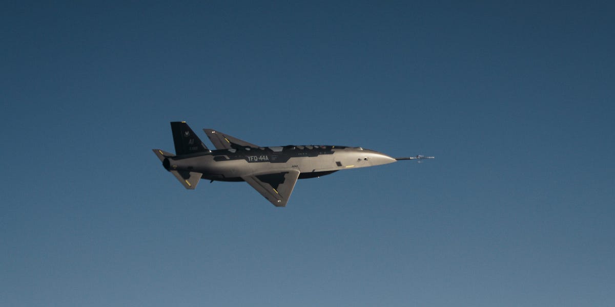 Hivemind, an AI pilot, conducted a flight test aboard Anduril's Fury, a competitor in the Air Force's Collaborative Combat Aircraft program.