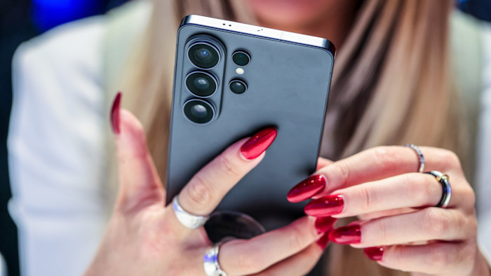 Michael Acton / Financial Times:
Samsung's consumer device chief TM Roh says it was “open to strategic co-operation” with more AI groups, having recently added Perplexity to its mobile OS&nbsp; —&nbsp; Korean giant's device chief says its future Galaxy devices will hos…