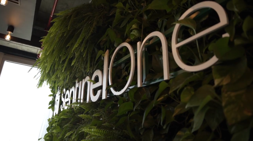 SentinelOne Inc. and Snyk Ltd. today introduced new tools for securing artificial intelligence agents. NYSE-traded SentinelOne provides a cybersecurity platform called Singularity that helps companies protect software containers, employee devices and other as…