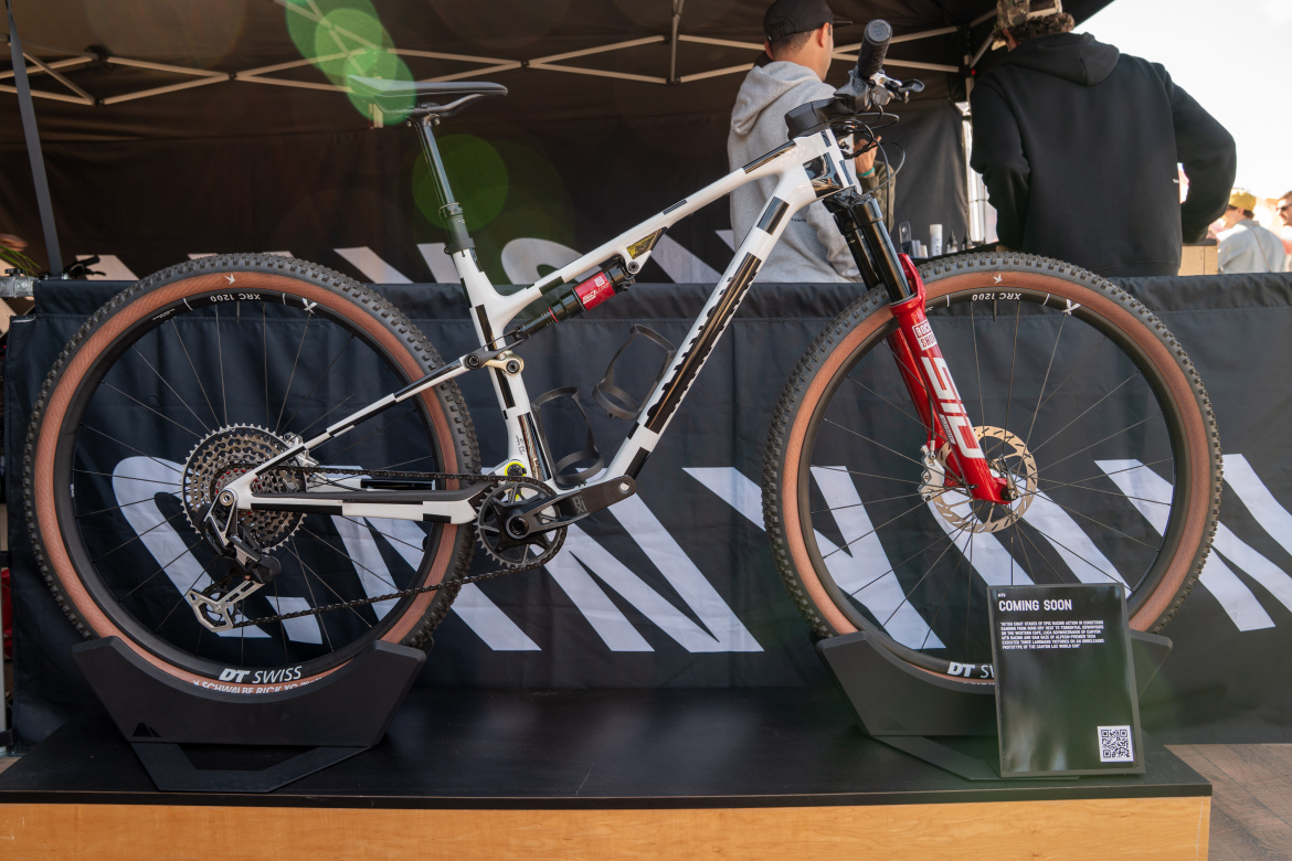 The not-yet-released World Cup XC race bike from Canyon features a substantially slacker head tube and is lighter than ever.
The article Canyon teases unreleased Lux World Cup XC race bike at Sea Otter 2026 appeared first on Singletracks Mountain Bike News.