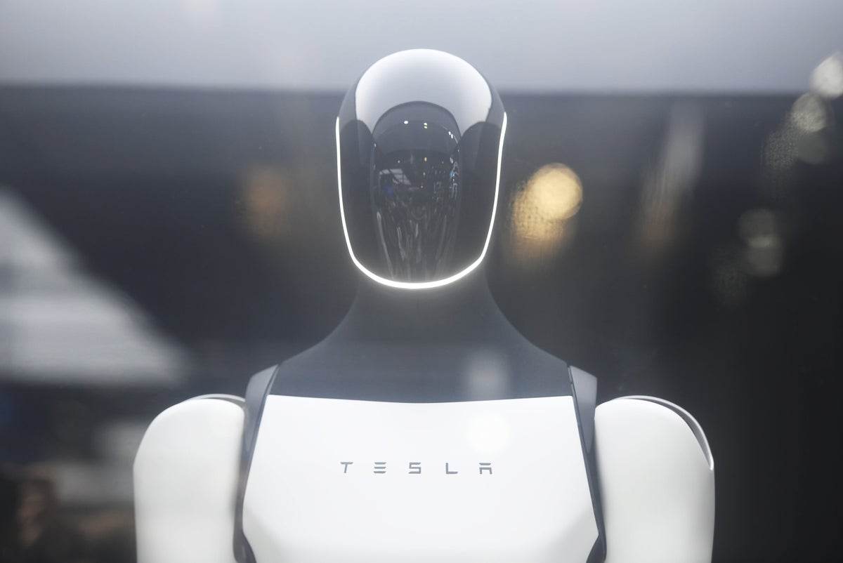 As humanoid robots enter the real world, new studies suggest that people project human racial biases onto them—but the research is divided on whether those biases persist outside the lab and in real-world interactions