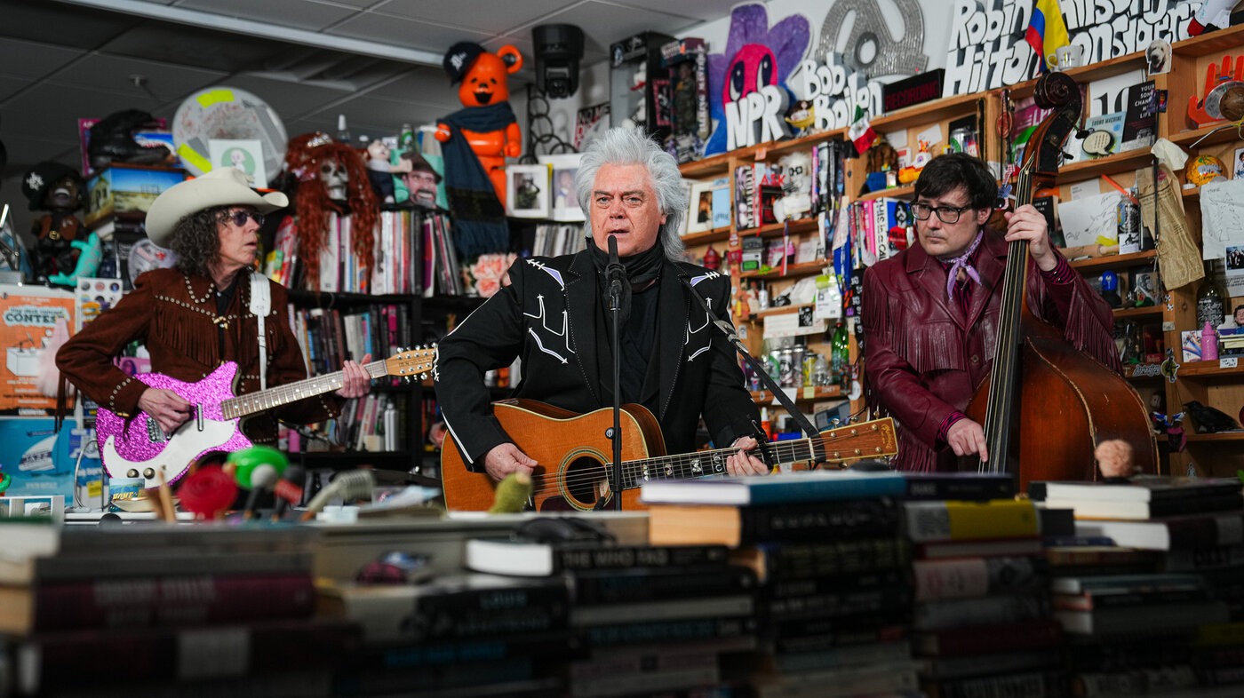 A string extravaganza! There's some bluegrass, some country, some folk — and some sounds that we couldn't possibly label even if we tried. Look for <em>Tiny Desk Radio</em> on your local NPR station.